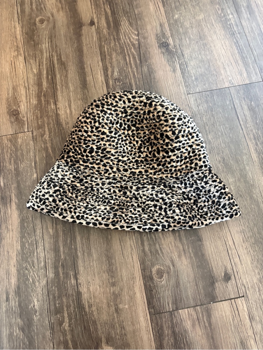 Chico's Leopard Print Bucket Hat - Beige & Black